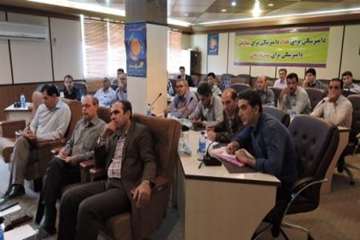 برگزاری دوره آموزش برای ضابطین اداره کل دامپزشکی استان ایلام