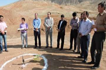 کلنگ زنی ساختمان دامپزشکی شهرستان سیروان
