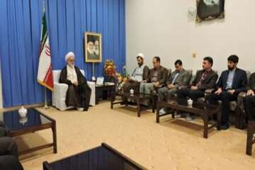 دیدار کارکنان اداره کل دامپزشکی با نماینده ولی فقیه و امام جمعه ایلام