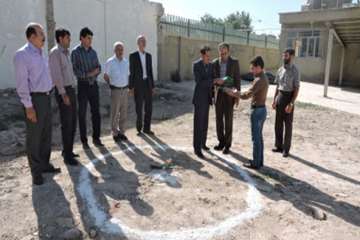 کلنگ زنی ازمایشگاه دامپزشکی ایوان