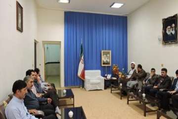 دیدار کارکنان اداره کل دامپزشکی با نماینده ولی فقیه و امام جمعه ایلام