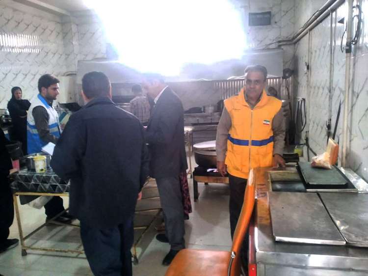 انجام بازدیدهای نظارتی مشترک از مراکز عرضه فرآورده‌های خام دامی در شهرستان چوار