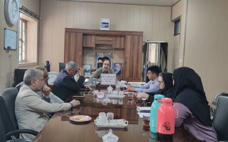 برگزاری جلسه مشترک دامپزشکی و شبکه بهداشت دهلران برای کنترل بیماری بروسلوز