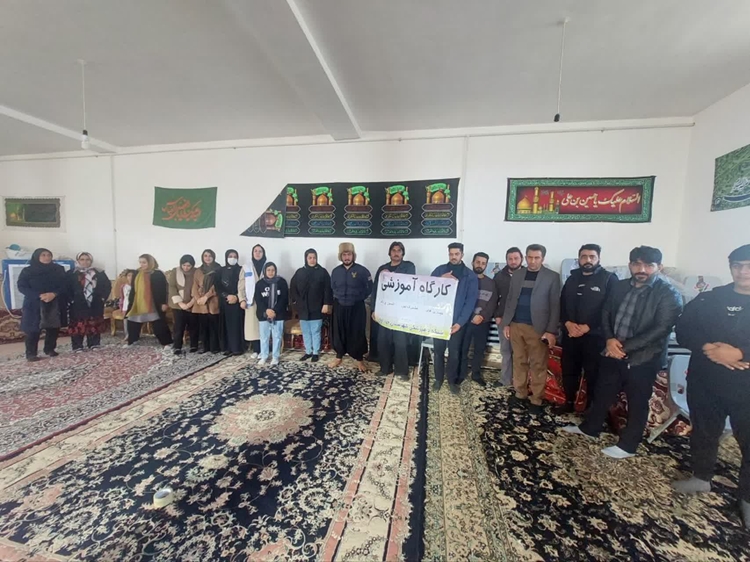 برگزاری کارگاه آموزشی بیماری‌های مشترک بین انسان و دام در روستاهای شهرستان چرداول